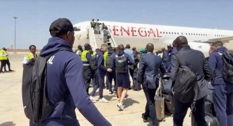 Les Lions déjà à Dakar : retour express sous haute sécurité après la victoire en RDC