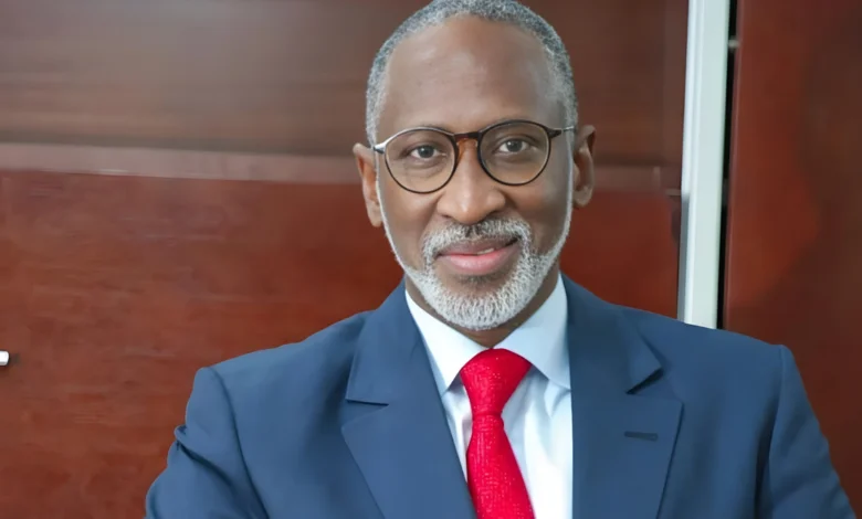 Manar Sall, l’homme de l’aval : trajectoire d’un stratège sénégalais de l’énergie entre État et marché