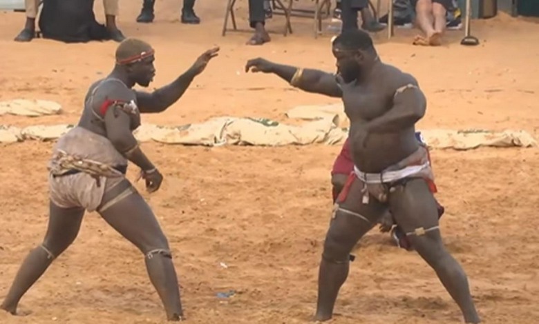 Lutte : Ada Fass renverse Eumeu Sène et s’ouvre les portes du cercle des VIP