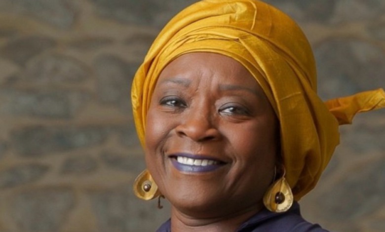 Fatimatou Zahra Diop défend la ministre Djireye Coly