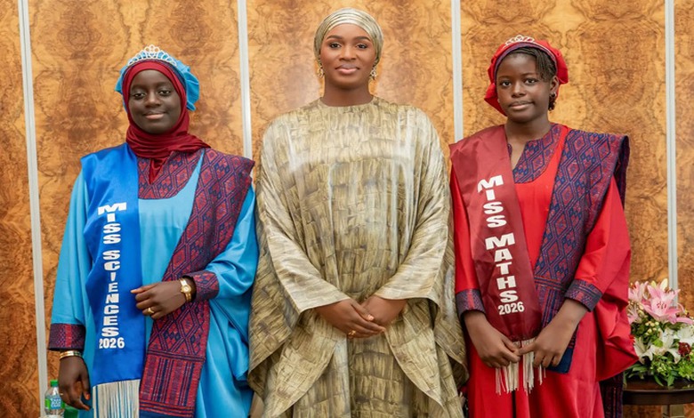 Marie Khone Faye célèbre l’excellence féminine en distinguant les Miss Maths et Miss Sciences 2026